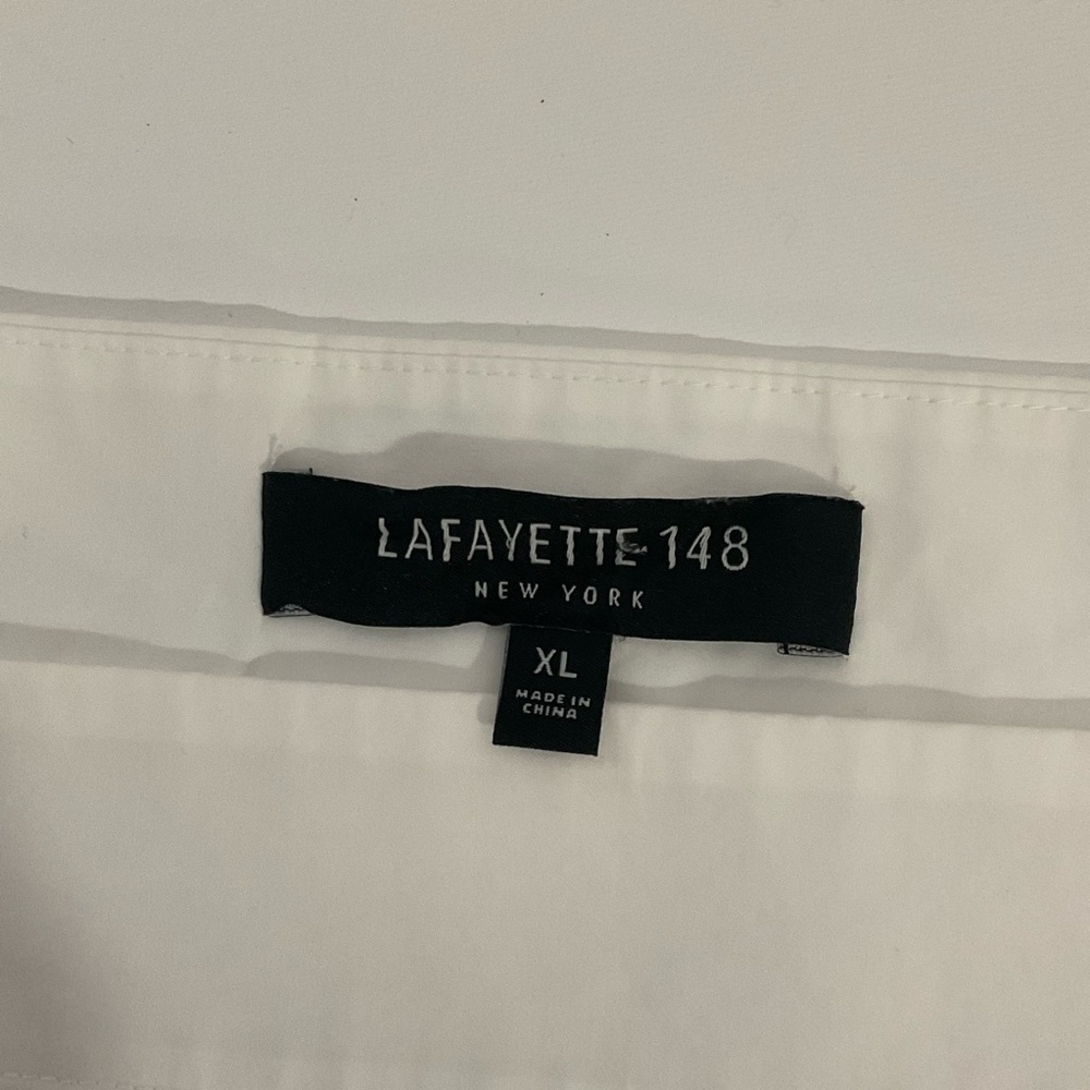 Lafayette 148 New York Beautiful Feminine White Eyelet Cotton Blouse size XL. - Picture 2 of 15
